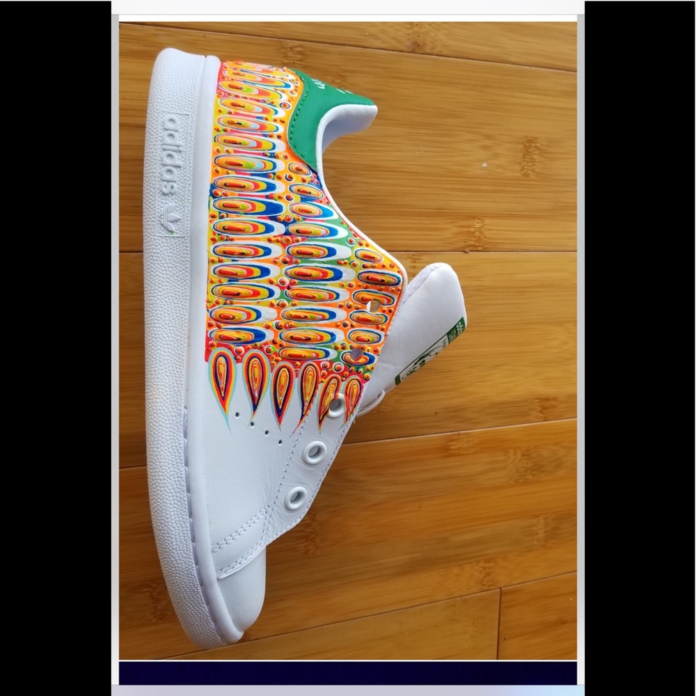 Micheal McCullough celebrity shoe custom art work - Picture 7 of 8